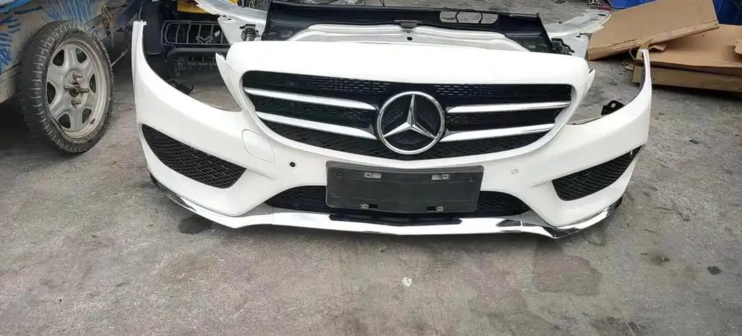 Mercedes Benz W205 nose cut