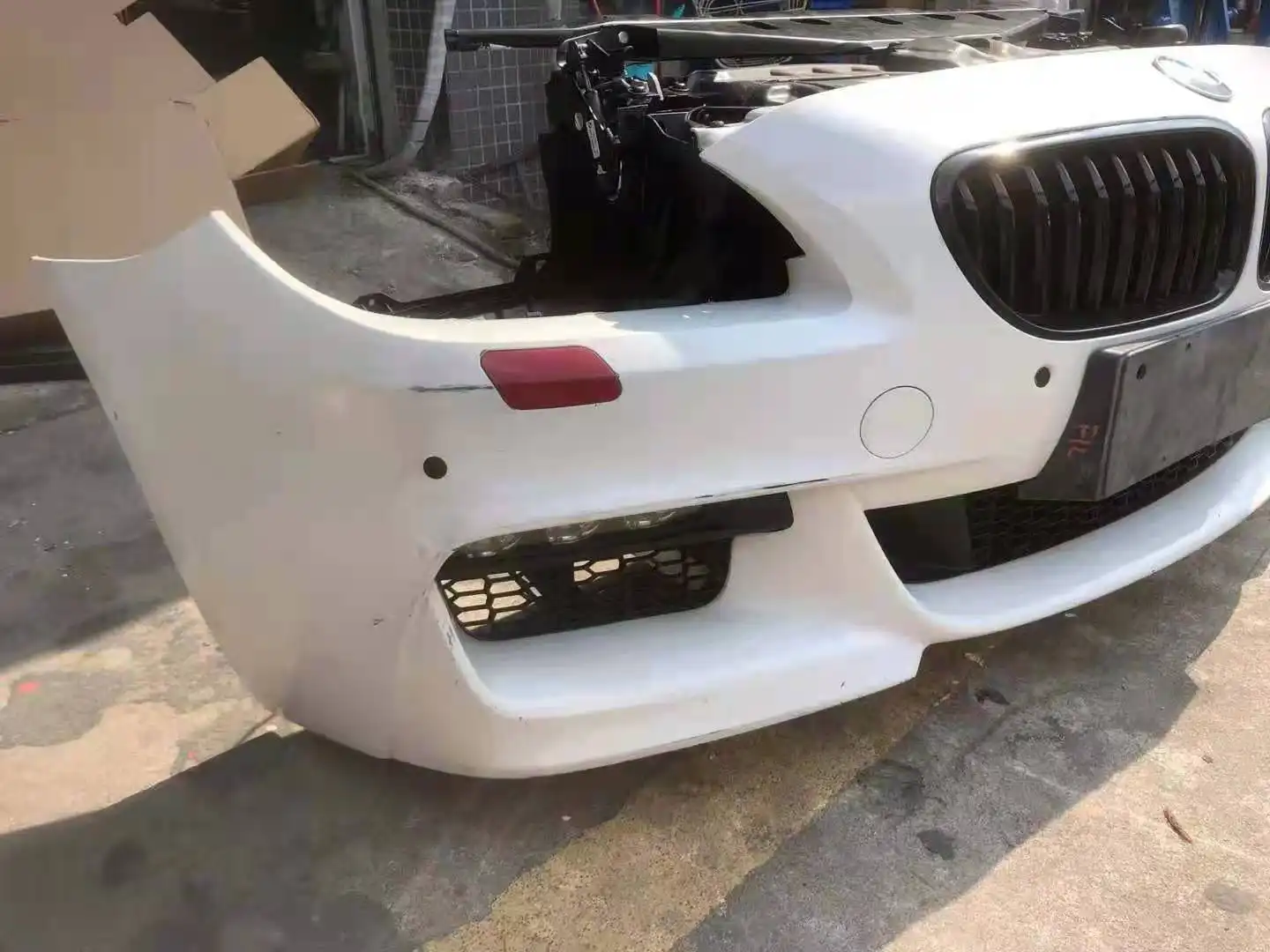 BMW F06 nose cut