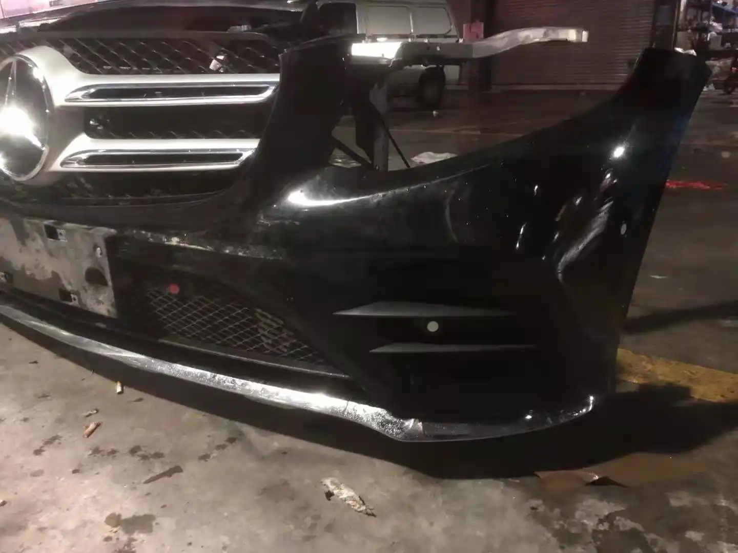 Mercedes Benz W253 GLC nose cut