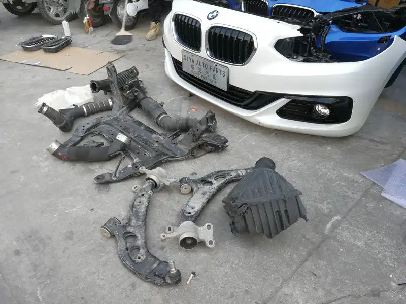 BMW F52 nose cut