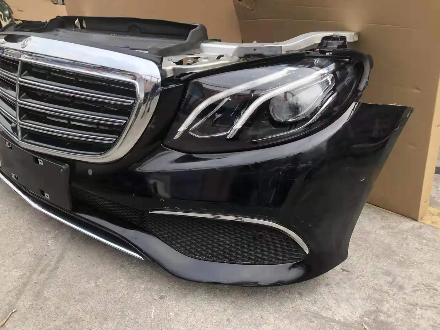 Mercedes Benz W213 nose cut