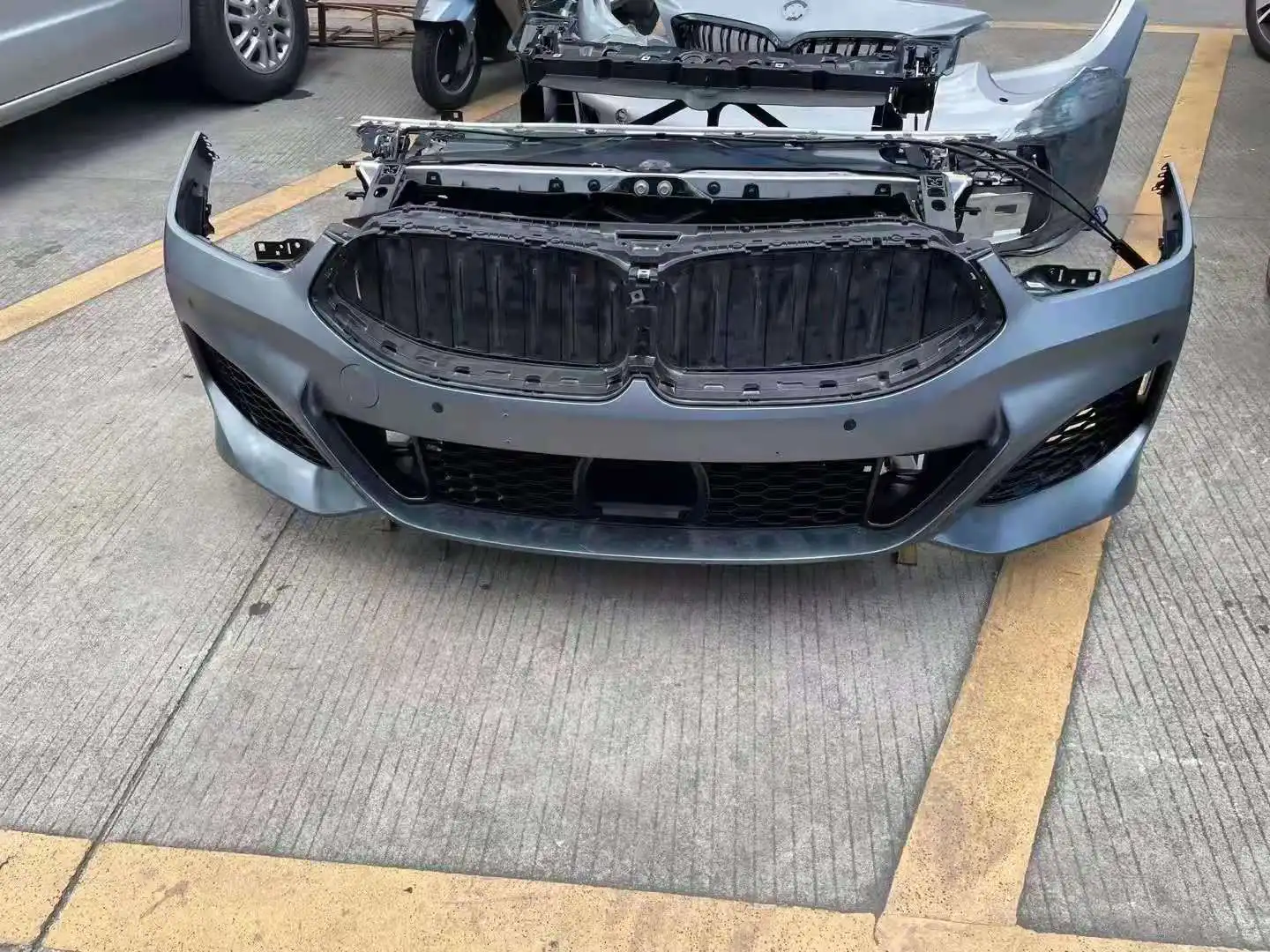 8 SERIES nose cut