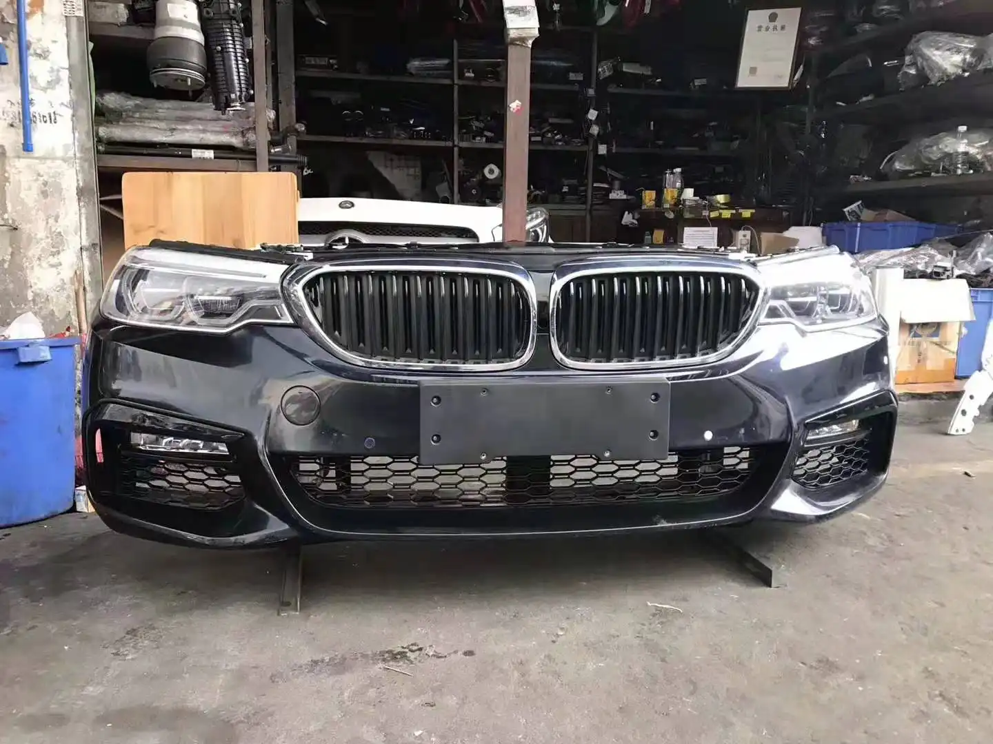 BMW 5Series G38 nose cut
