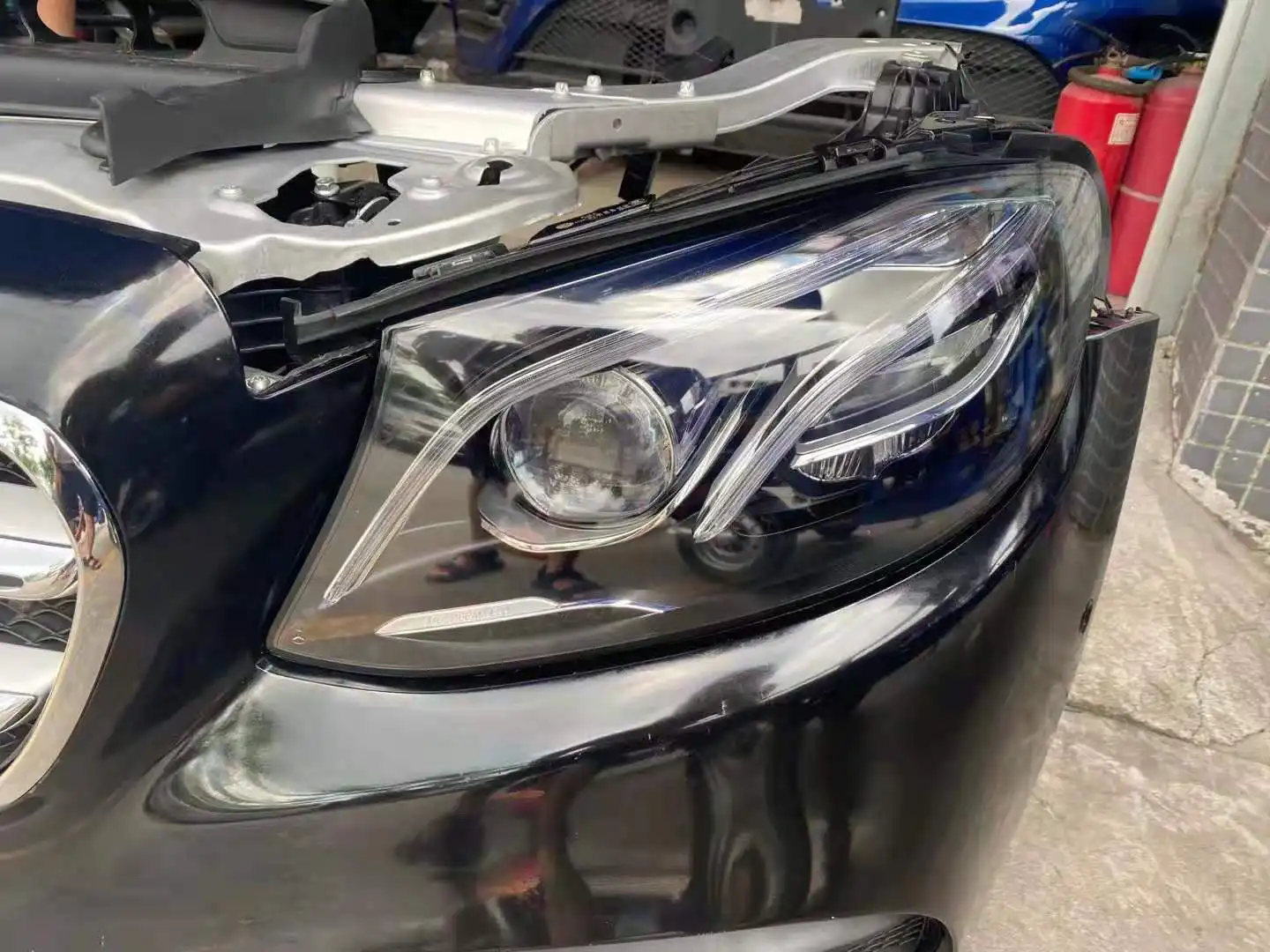 Mercedes Benz W213 sport nose cut