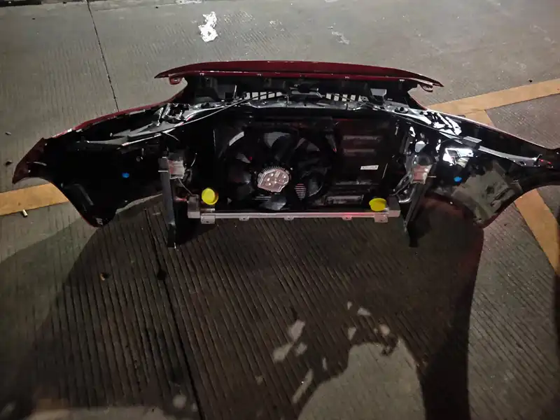 BMW F52 nose cut