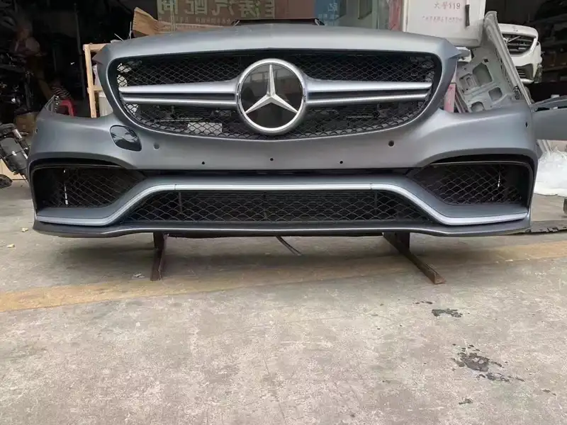 MERCEDES Benz W205 nose cut