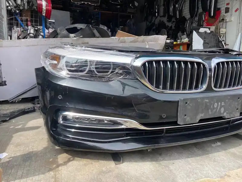 BMW G30 530E nose cut
