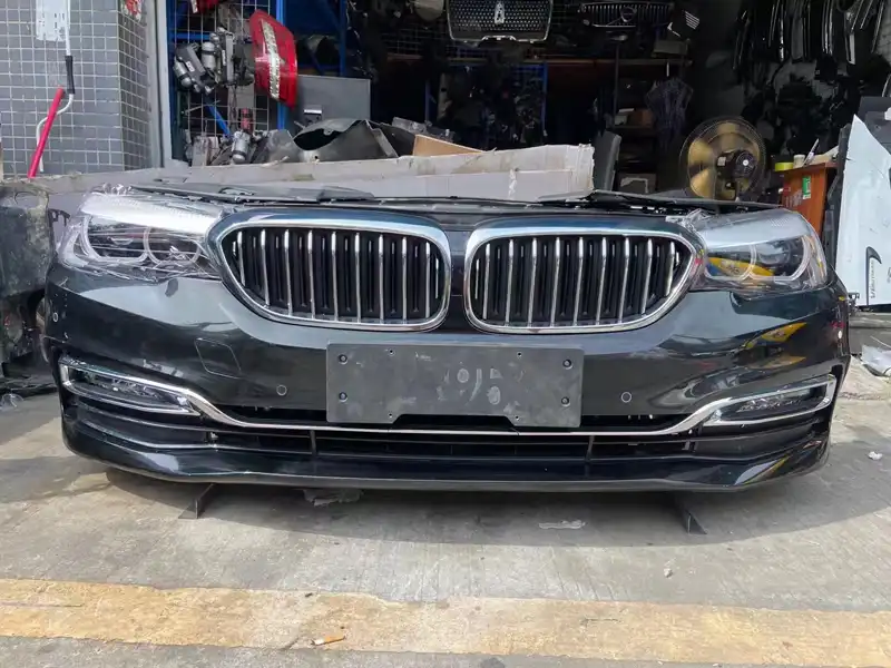 BMW G30 530E nose cut