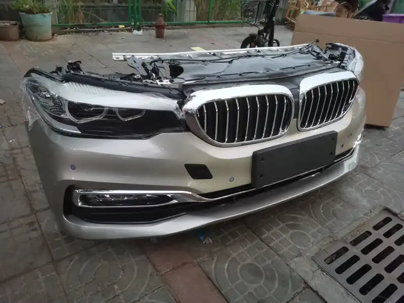 BMW G30 530E nose cut