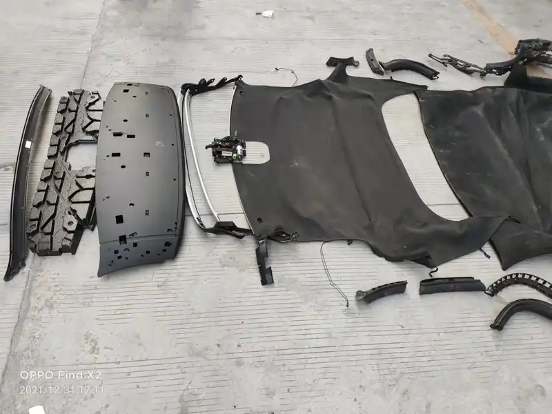 Porsche 718 convertible roof