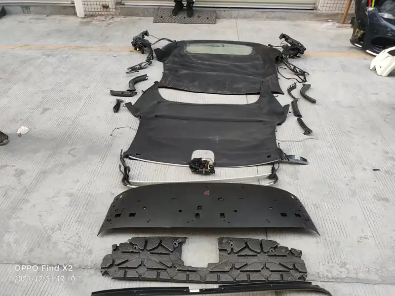 Porsche 718 convertible roof