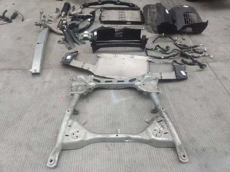 MERCEDES Benz AMG GT 190 chassis parts