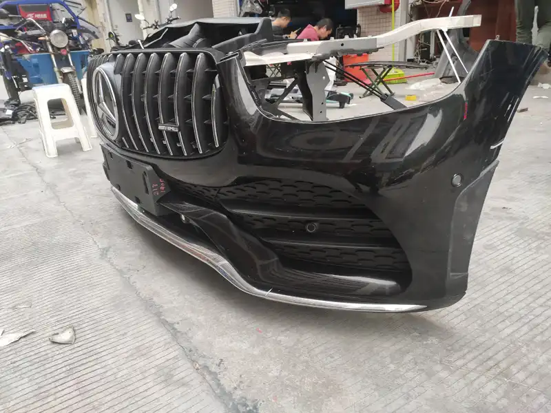 MERCEDES Benz AMG c43 W253 nose cut