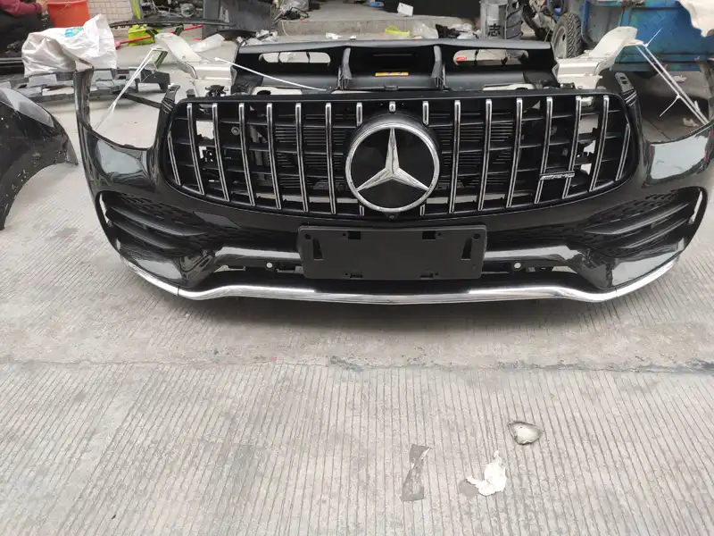 MERCEDES Benz AMG c43 W253 nose cut