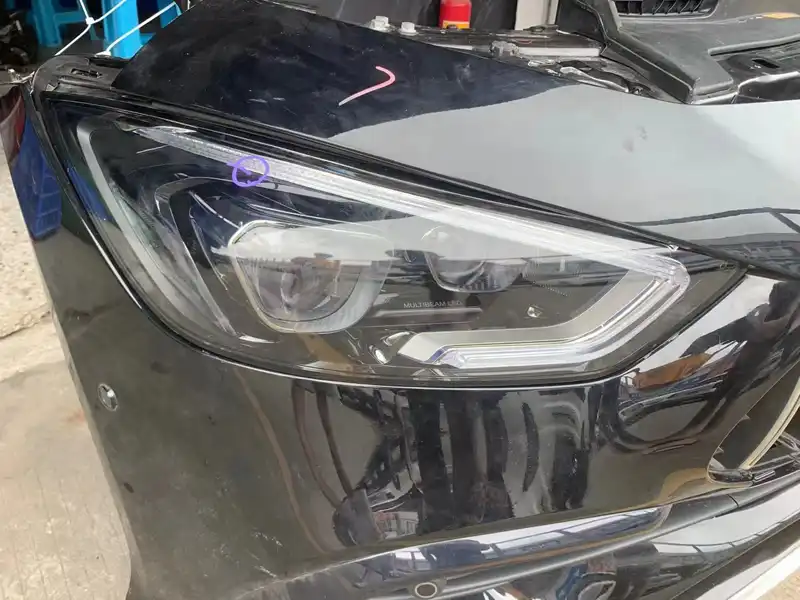 MERCEDES Benz w290 nose cut
