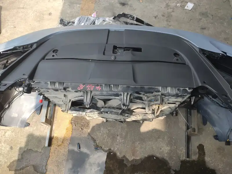 Porsche Cayenne nose cut