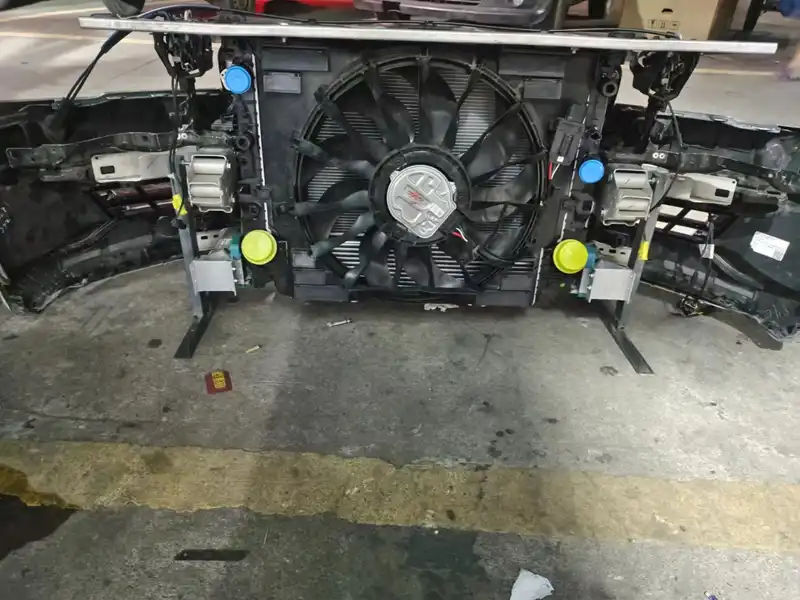 BMW G38 2022 525LCI nose cut
