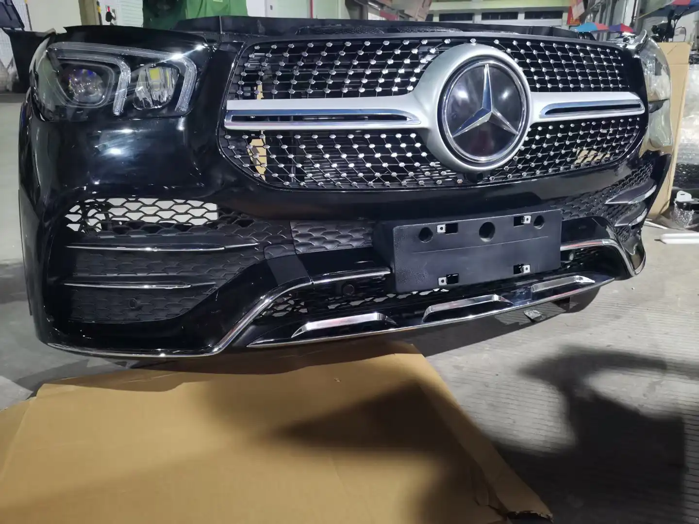 MERCEDES Benz W167 nose cut