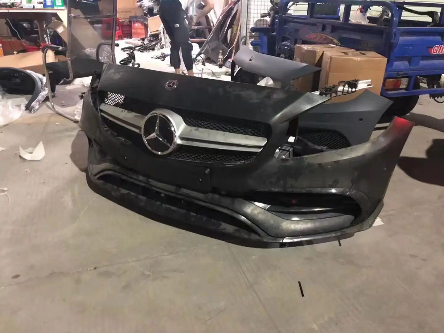 MERCEDES Benz W176 A45 AMG nose cut