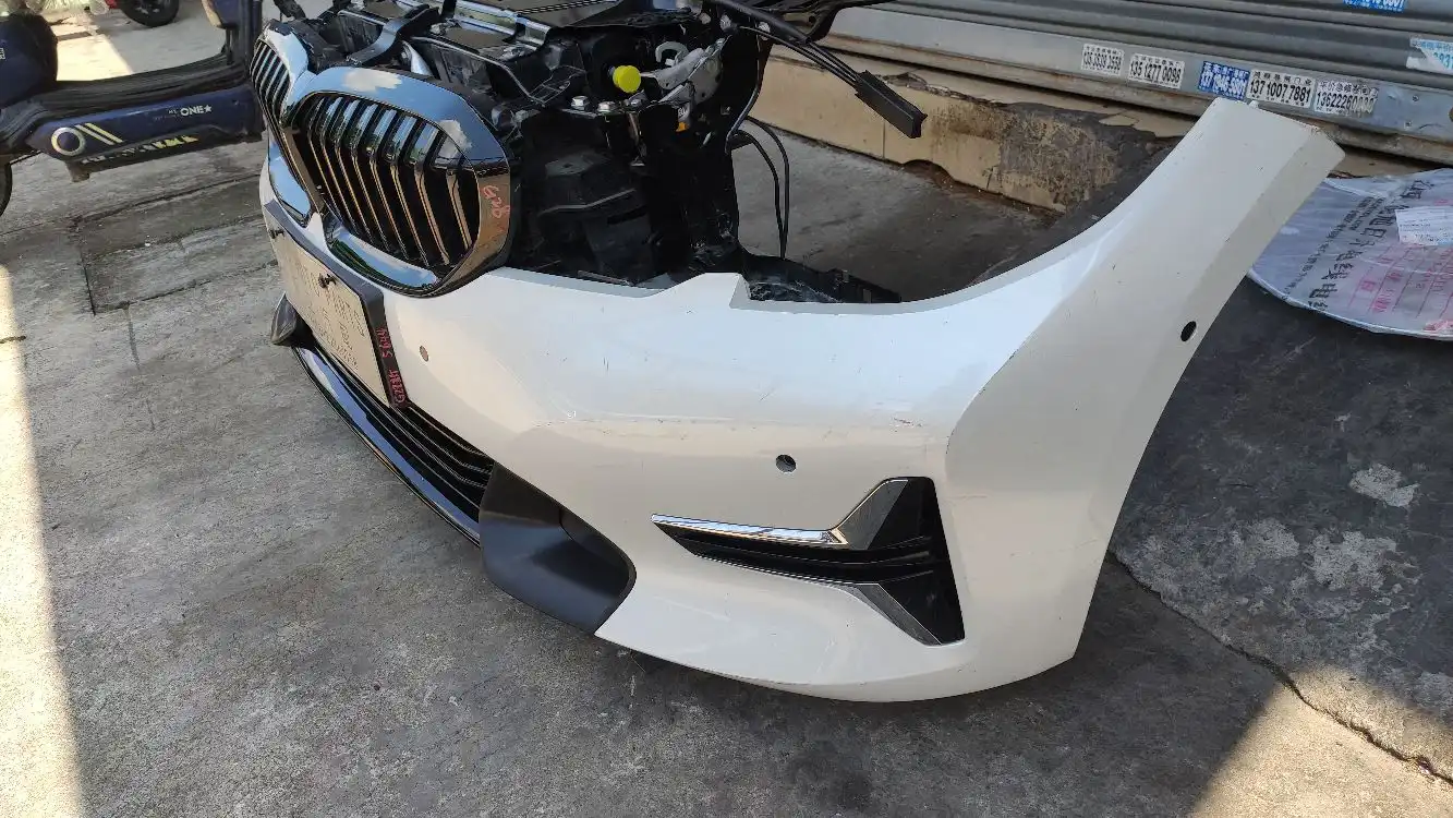 BMW g20 G28 nose cut