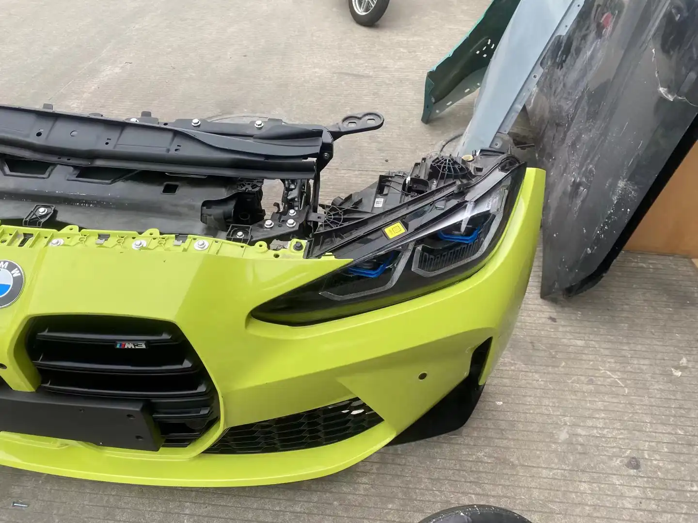 BMW G80 G82 M3 M4 nose cut