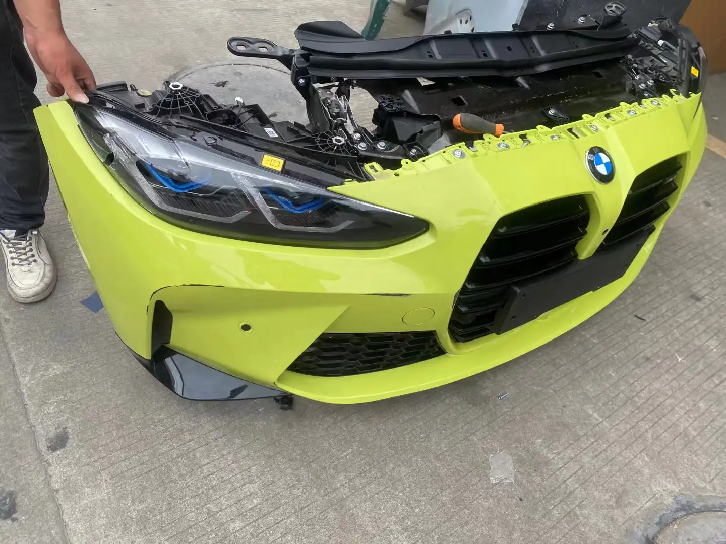 BMW G80 G82 M3 M4 nose cut