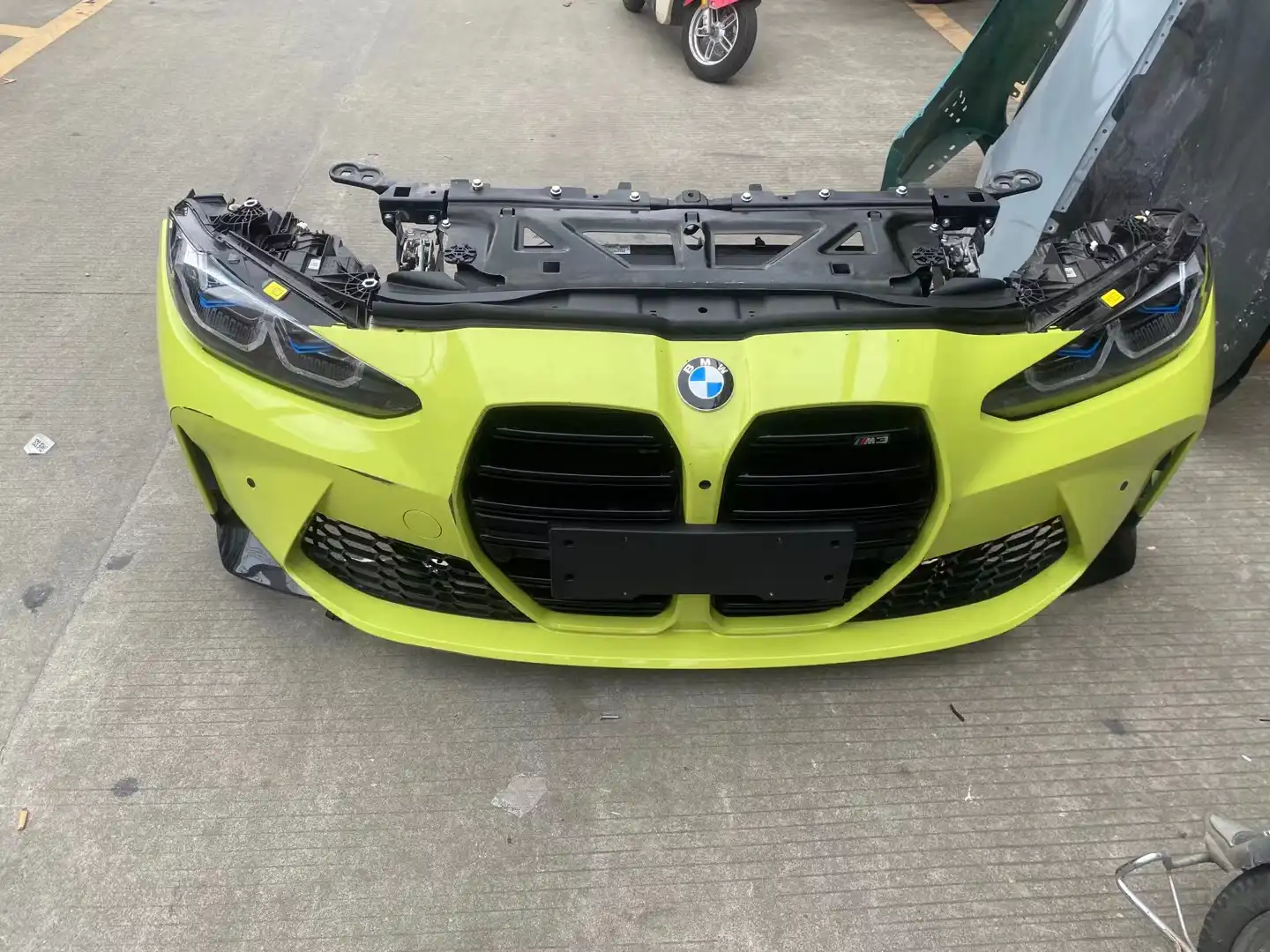 BMW G80 G82 M3 M4 nose cut