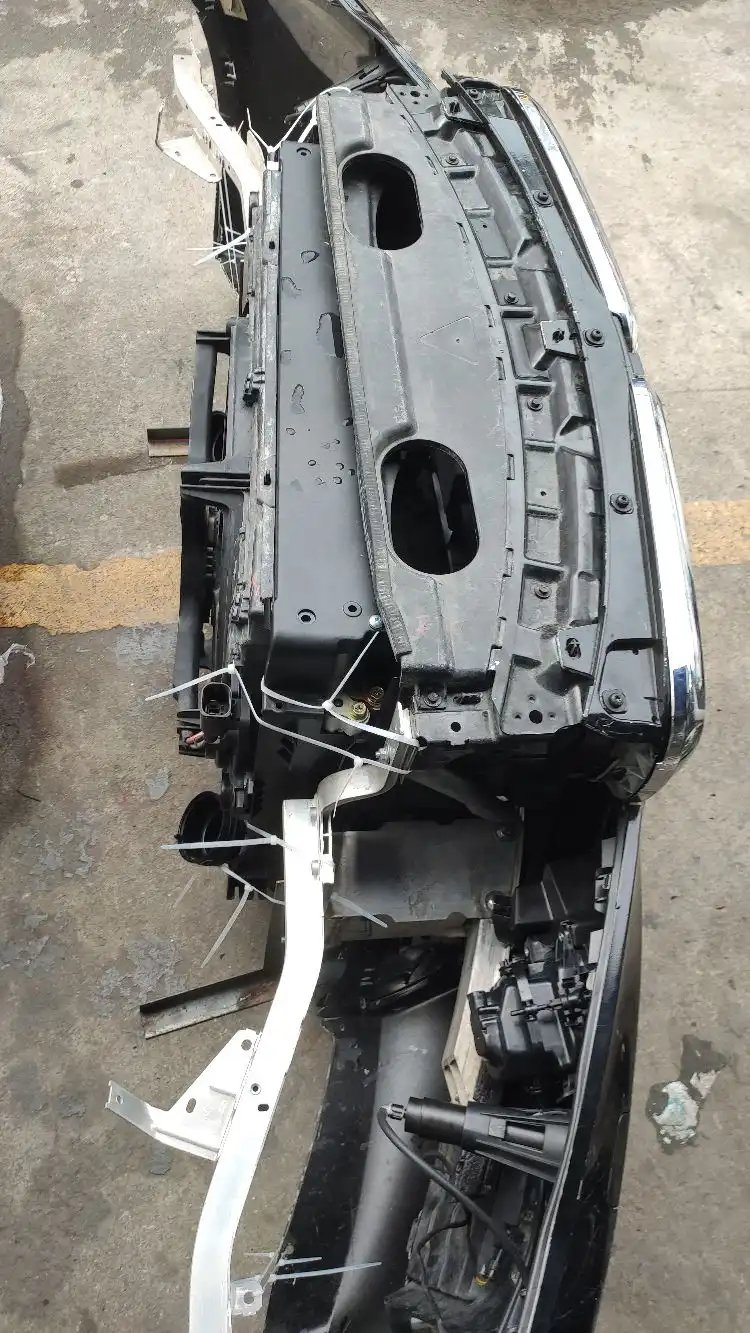 BMW F16 sport nose cut