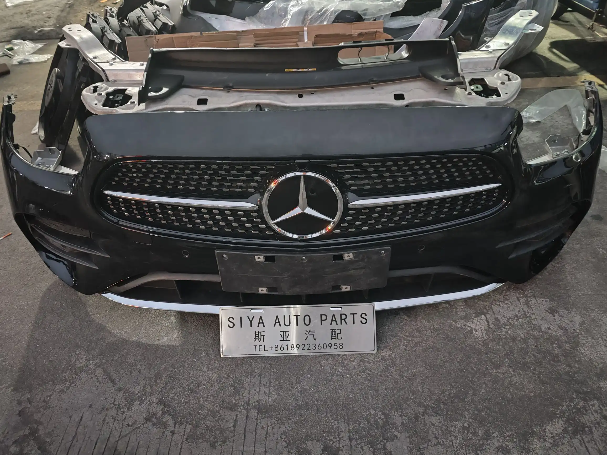 Mercedes benz W213 new model sport nose cut