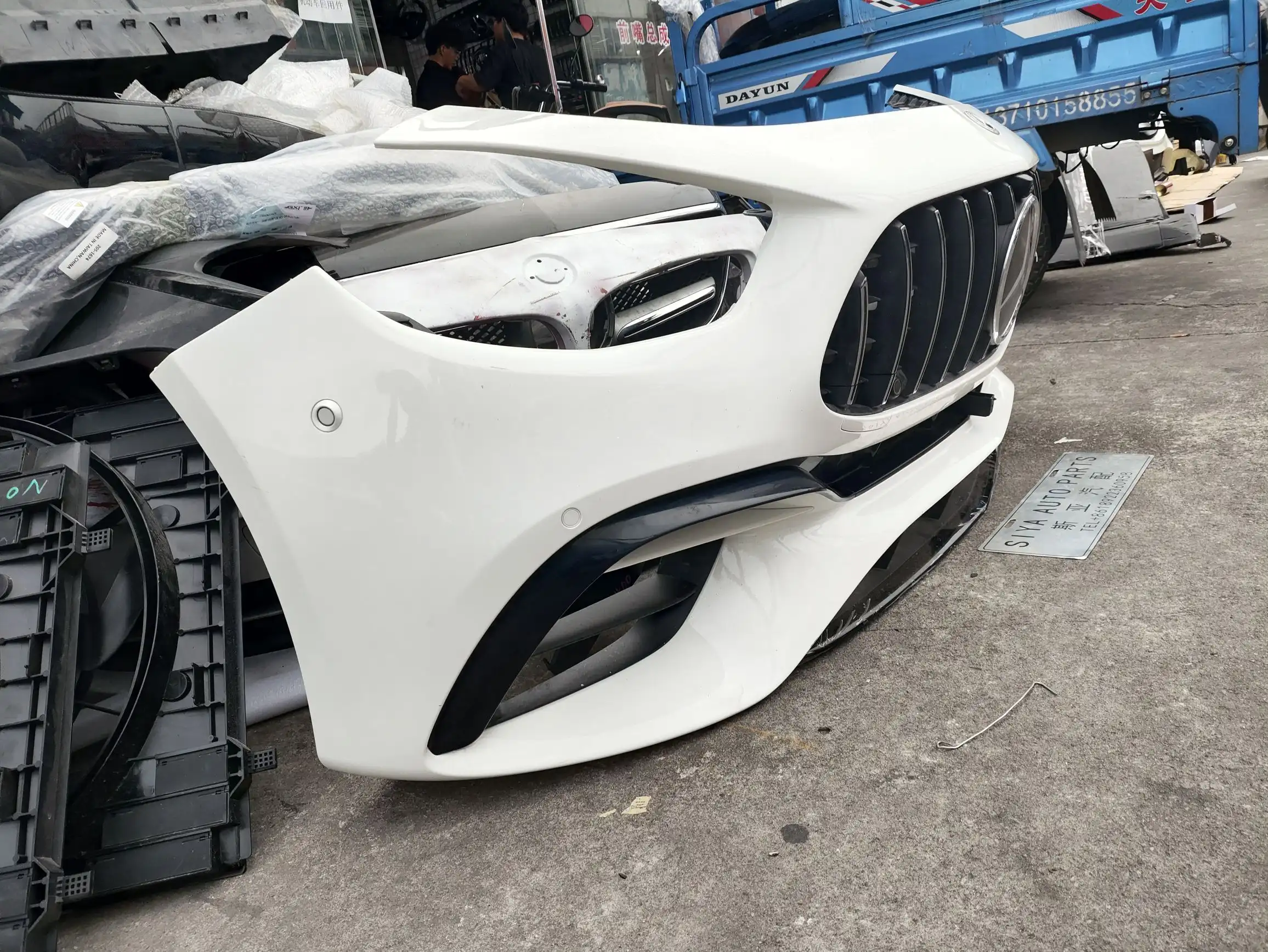 Mercedes benz W213 AMG E63 BUMPER complete