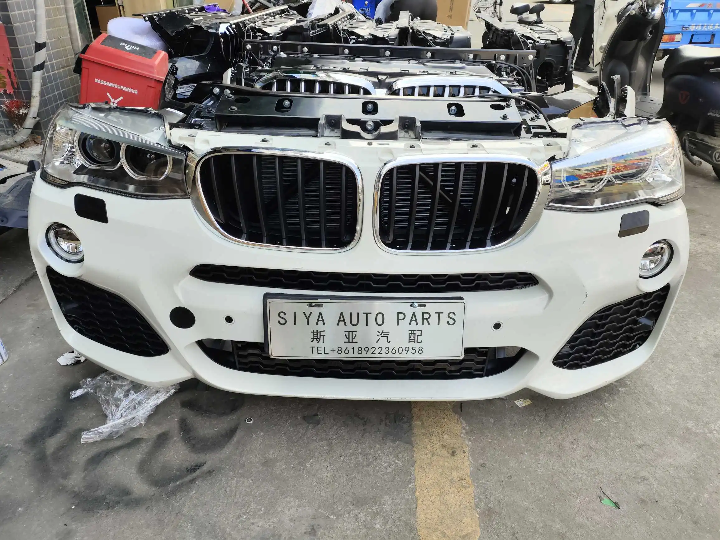 BMW X3 F25 nose cut