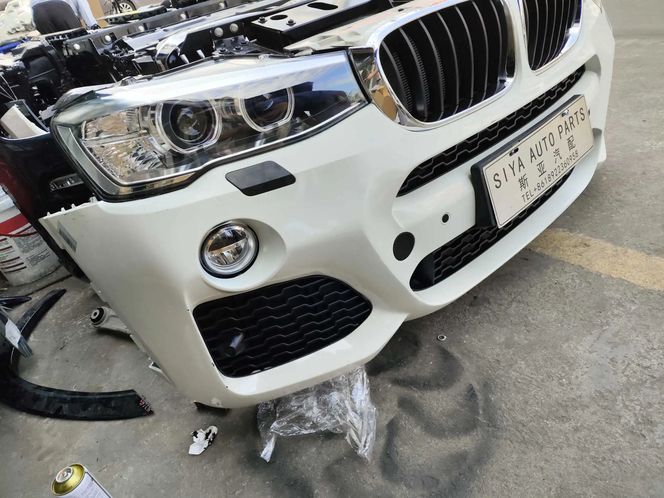 BMW X3 F25 nose cut