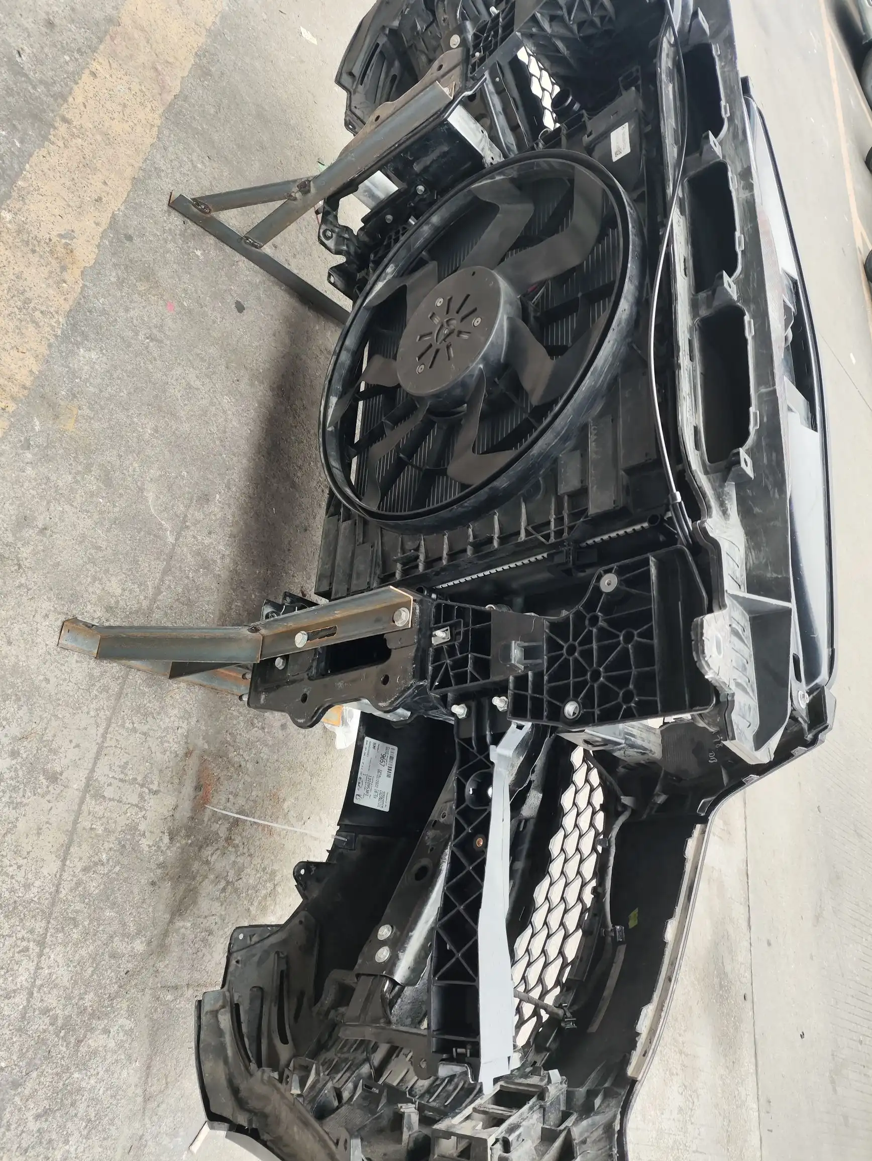 Mercedes benz W167 AMG nose cut