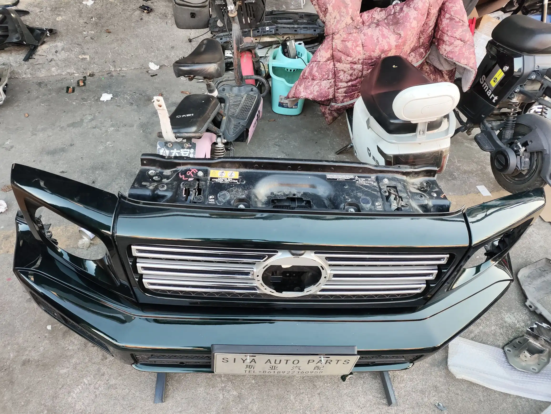 Mercedes benz G class W463 nose cut