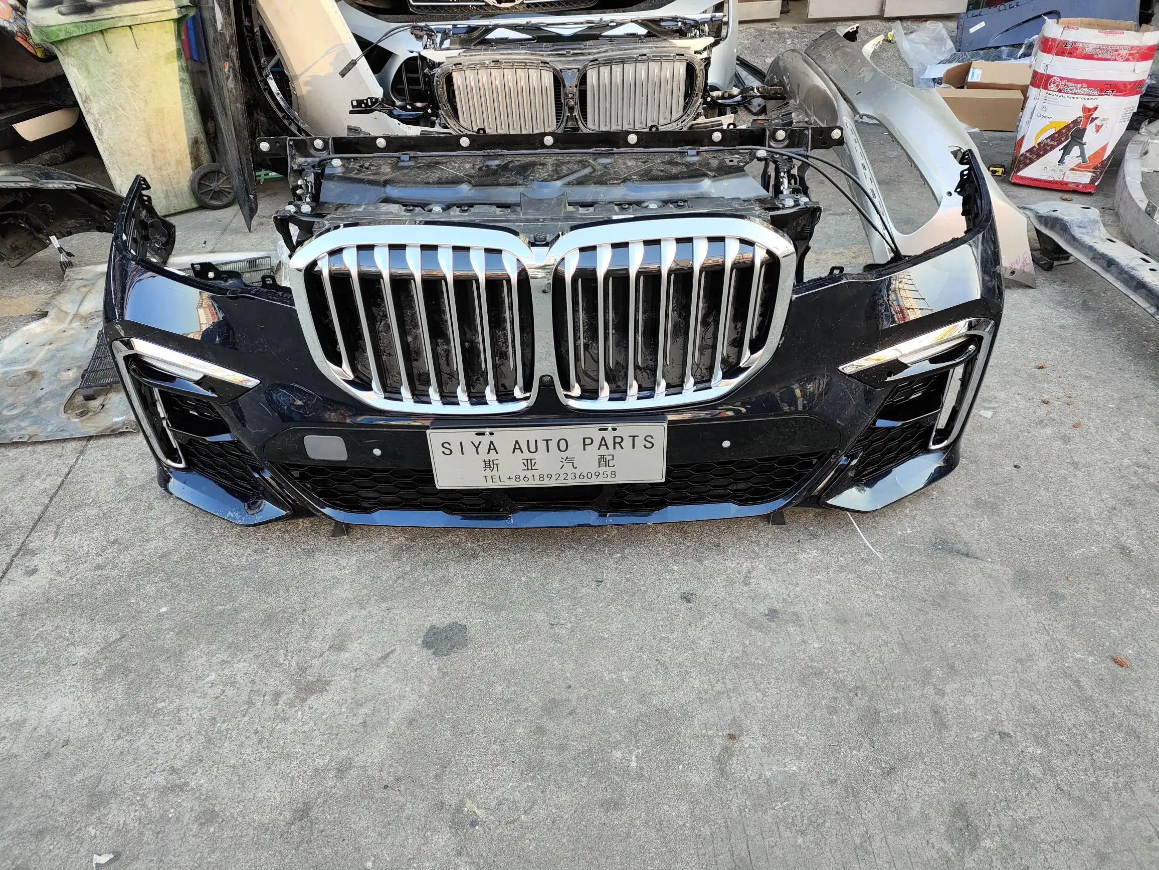 BMW G07 nose cut