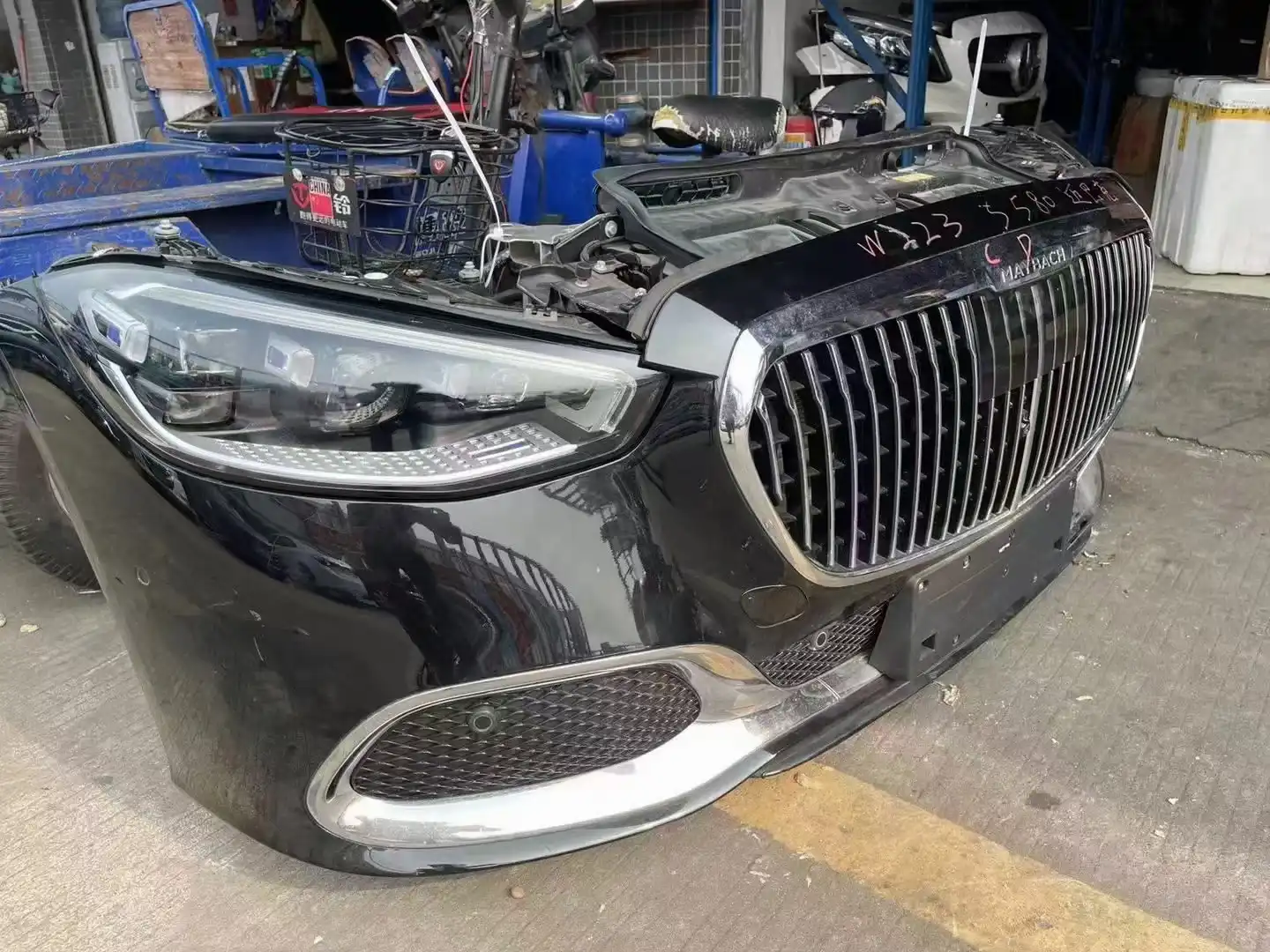 Mercedes benz W223 nose cut