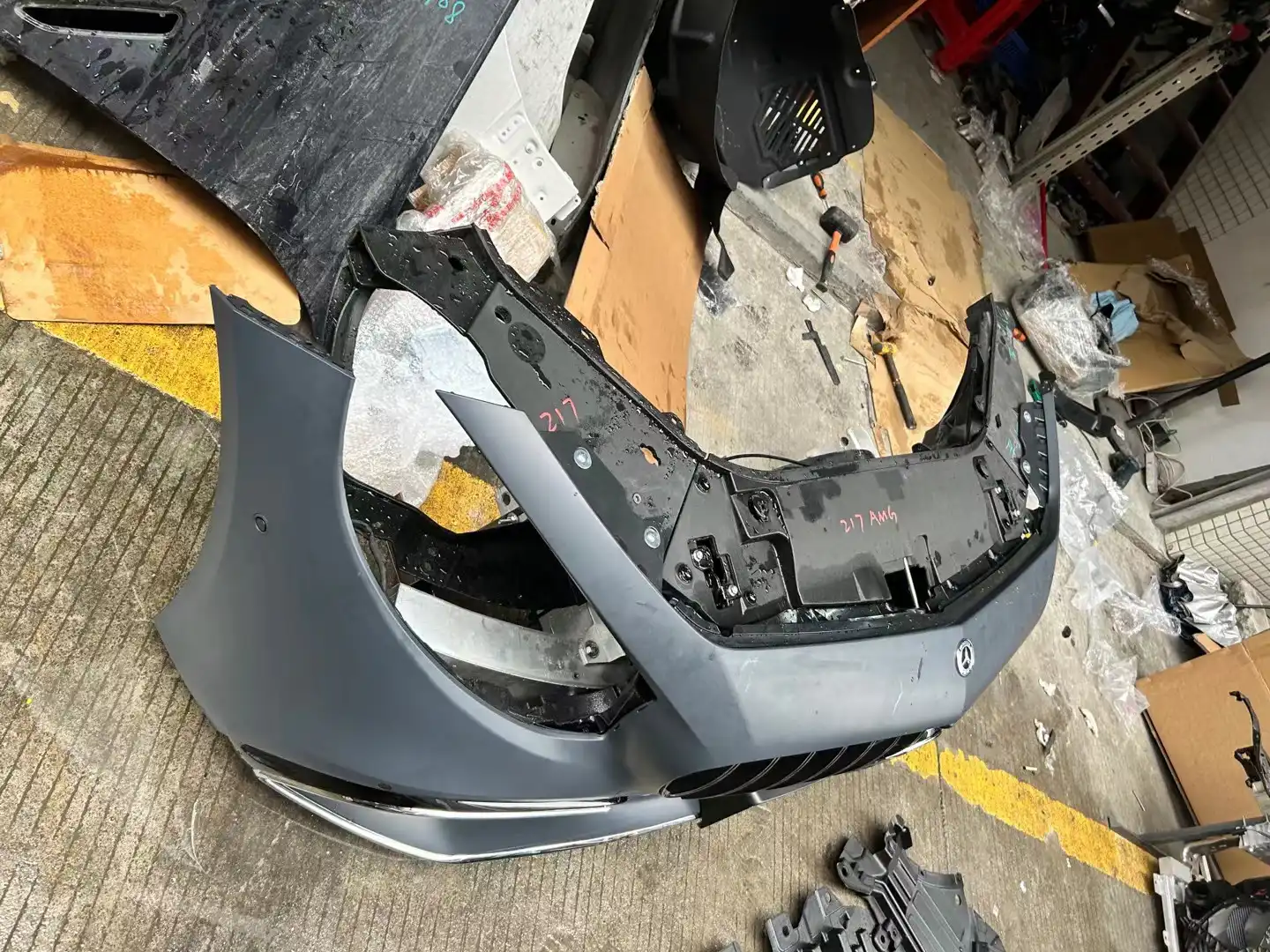 Mercedes benz S63 AMG W217 nose cut