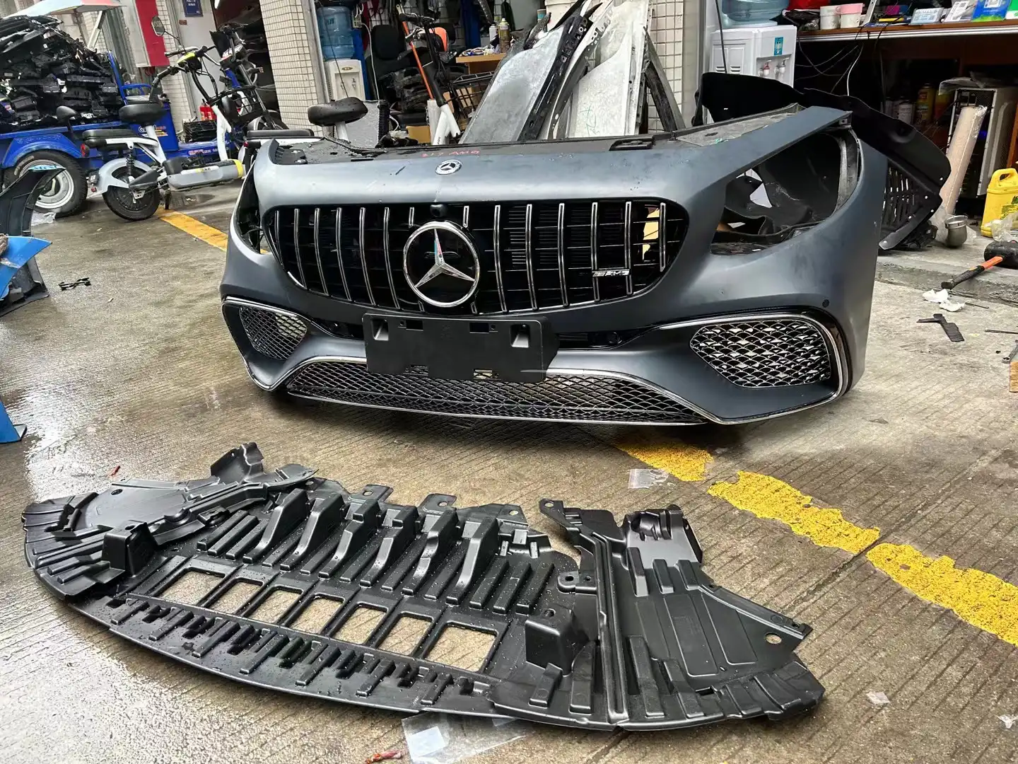 Mercedes benz S63 AMG W217 nose cut