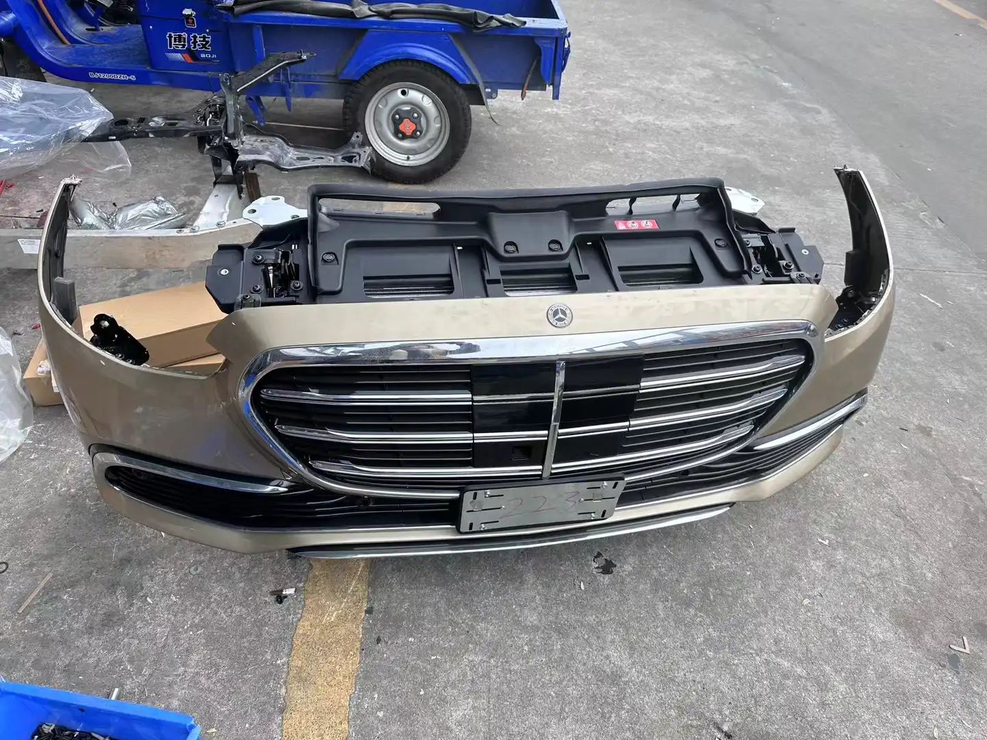 Mercedes benz W223 nose cut