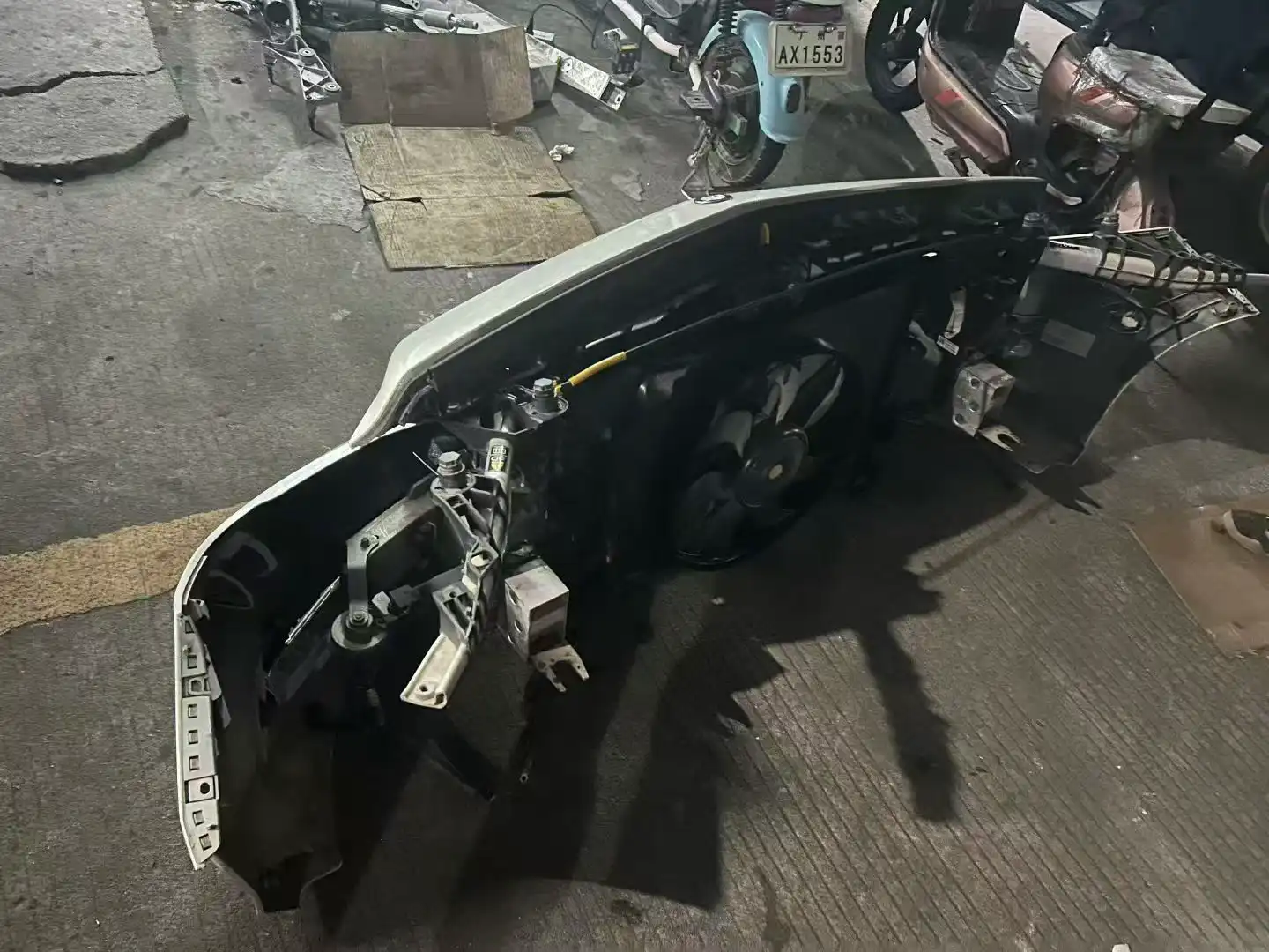 Mercedes Benz B class W246 nose cut